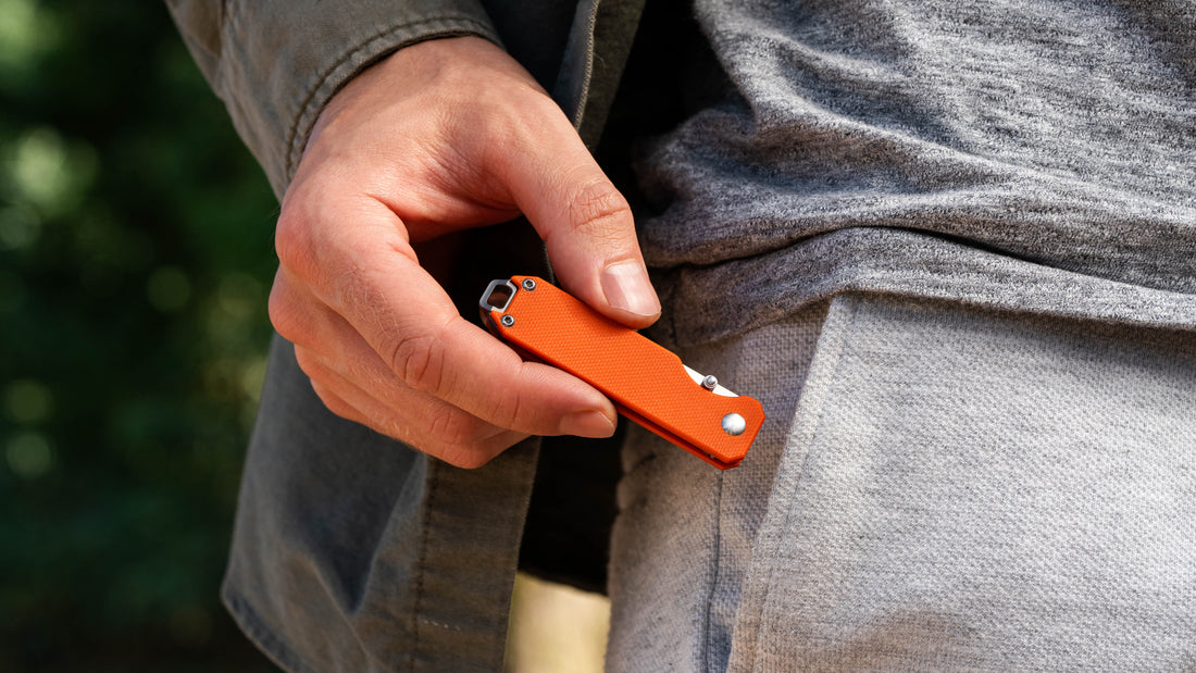 The Modern Mini Pocket Knife: Compact, Stylish, and Essential